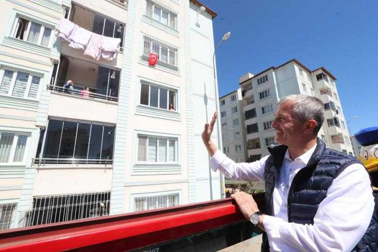 ŞAHİNBEY BELEDİYESİNDEN KORTEJLİ 23 NİSAN KUTLAMASI