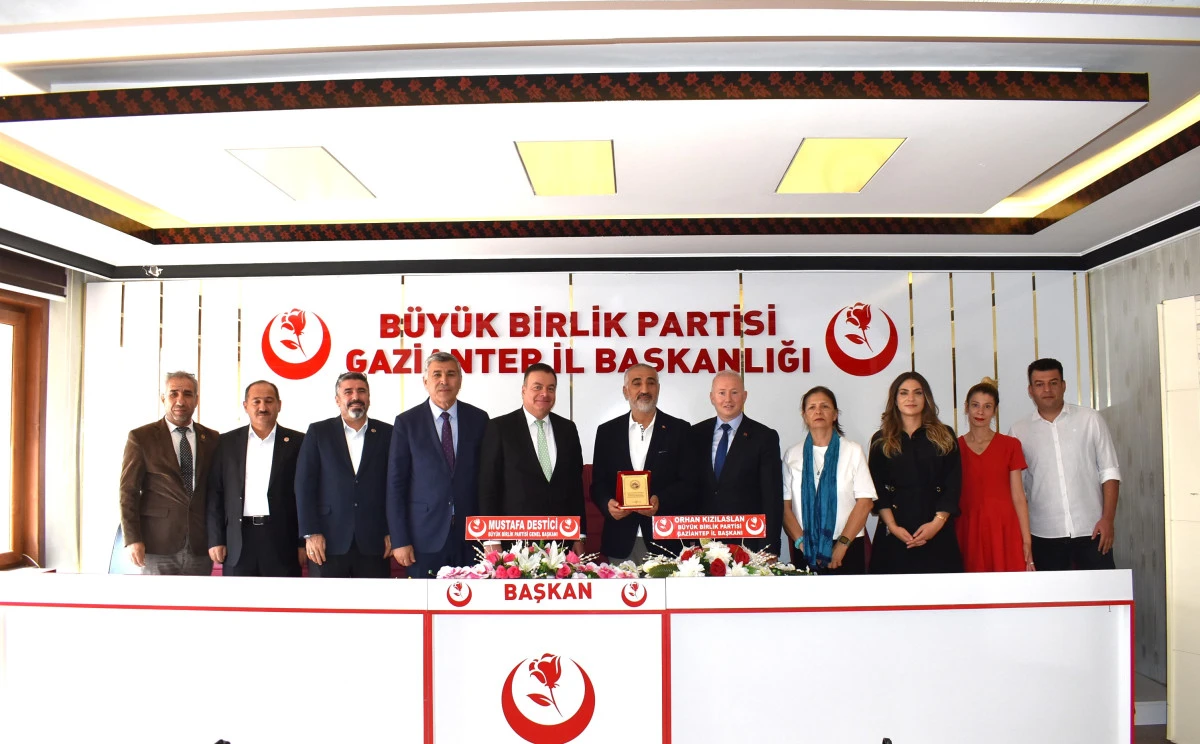 Ankara Gaziantepliler Derneği'nden BBP Gaziantep İl Başkanı MKYK üyesi Orhan Kızılaslan'a Anlamlı Ziyaret