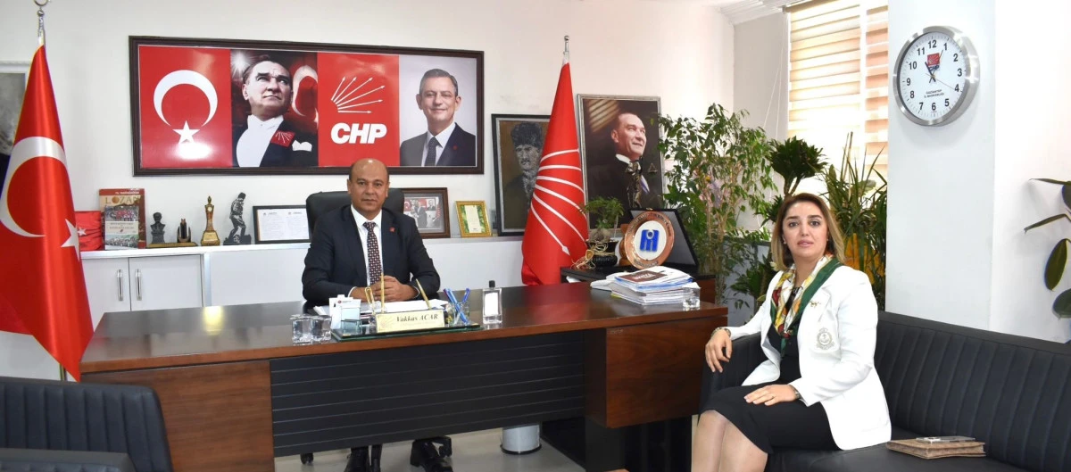 Aslı Emektar, CHP İl Başkanı Vakkas A&ccedil;ar ile Bir Araya Geldi