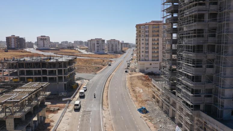 BÜYÜKŞEHİR BELKIS MAHALLESİNE 4 YENİ CADDE KAZANDIRDI