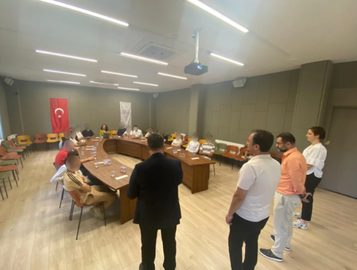 &Ccedil;ocuklara Madde Bağımlılığına Karşı Koruyucu Eğitim
