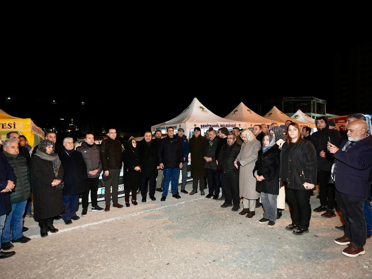 Deprem Şehitleri Dualarla Anıldı: &ldquo;6 Şubat&rsquo;ın Acısı H&acirc;l&acirc; Y&uuml;reğimizde&rdquo;