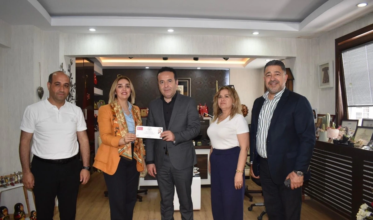 Gaziantep Lisesi’nin 92. Yılında Mezunlar Geçidi