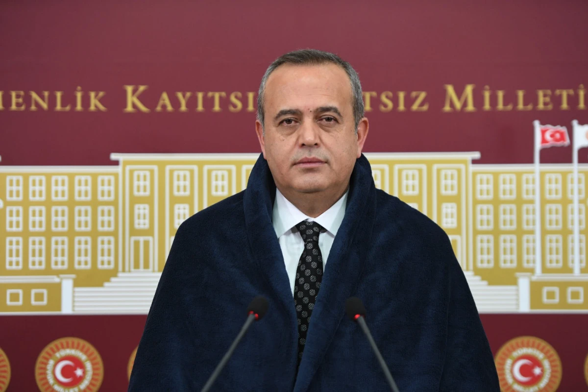 GAZİANTEP MİLLETVEKİLİ ERTUĞRUL KAYA'DAN BATTANİYELİ PROTESTO