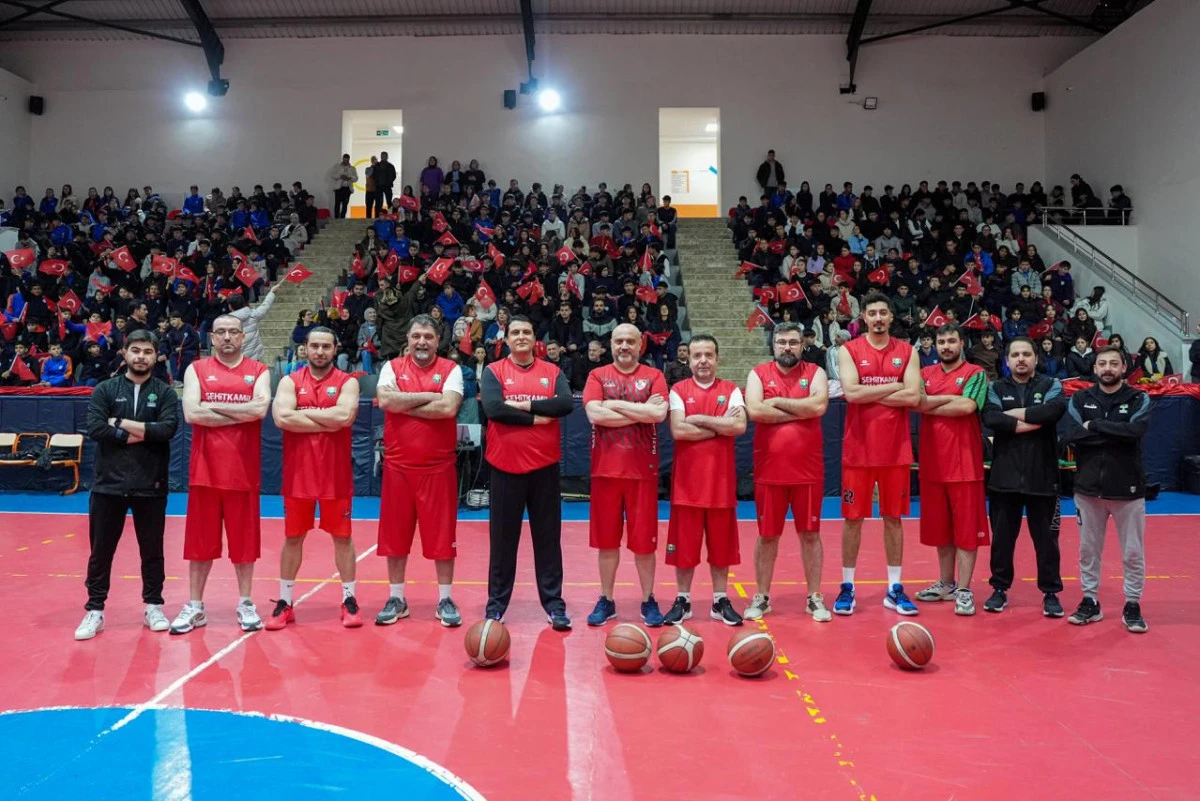 Gen&ccedil;lerle Kozlarını Paylaşan Yılmaz&rsquo;dan Ankara Gezisi M&uuml;jdesi