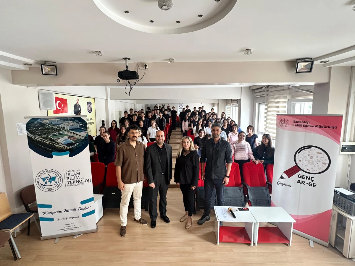 GİBT&Uuml; Bilim S&ouml;yleşileri Yoğun İlgiyle Sona Erdi