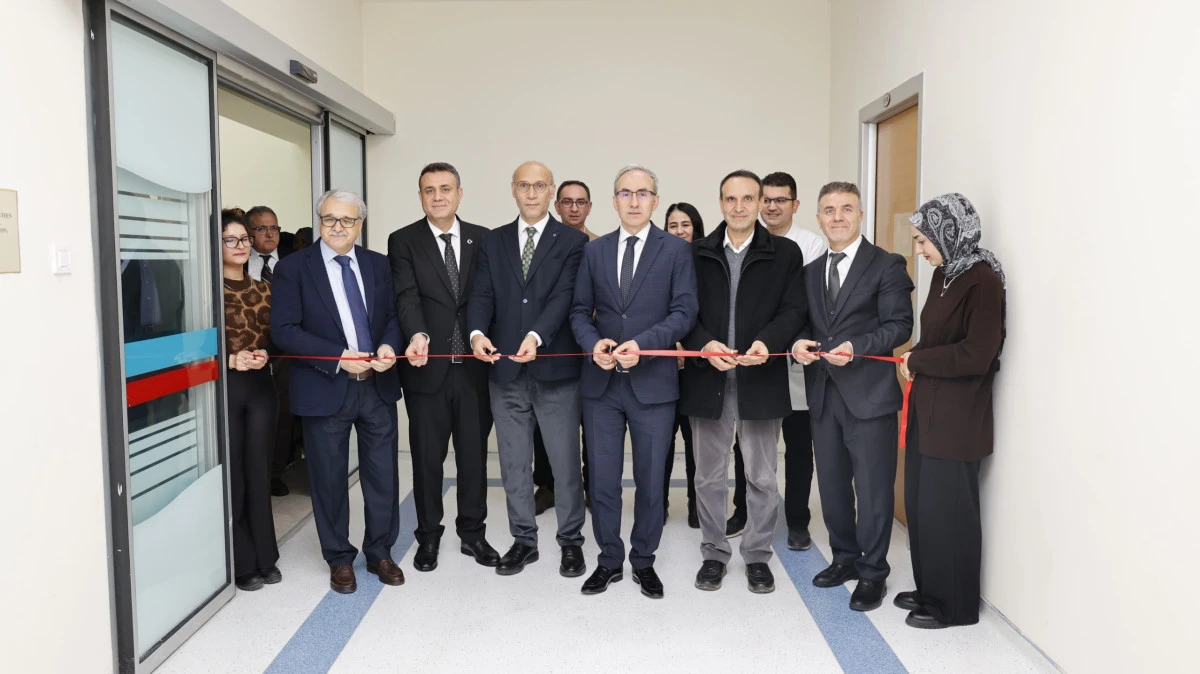 GİBT&Uuml;&rsquo;den Bilimde Dev Hamle: D&uuml;nya Standartlarında Laboratuvar A&ccedil;ıldı!