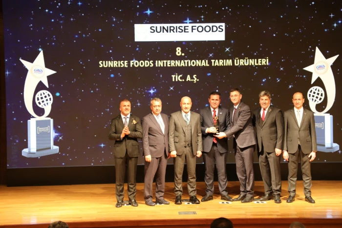 İhracatın Yıldızları &Ouml;d&uuml;l&uuml;nde Tiryaki Agro&rsquo;nun İki Şirketi Zirvede