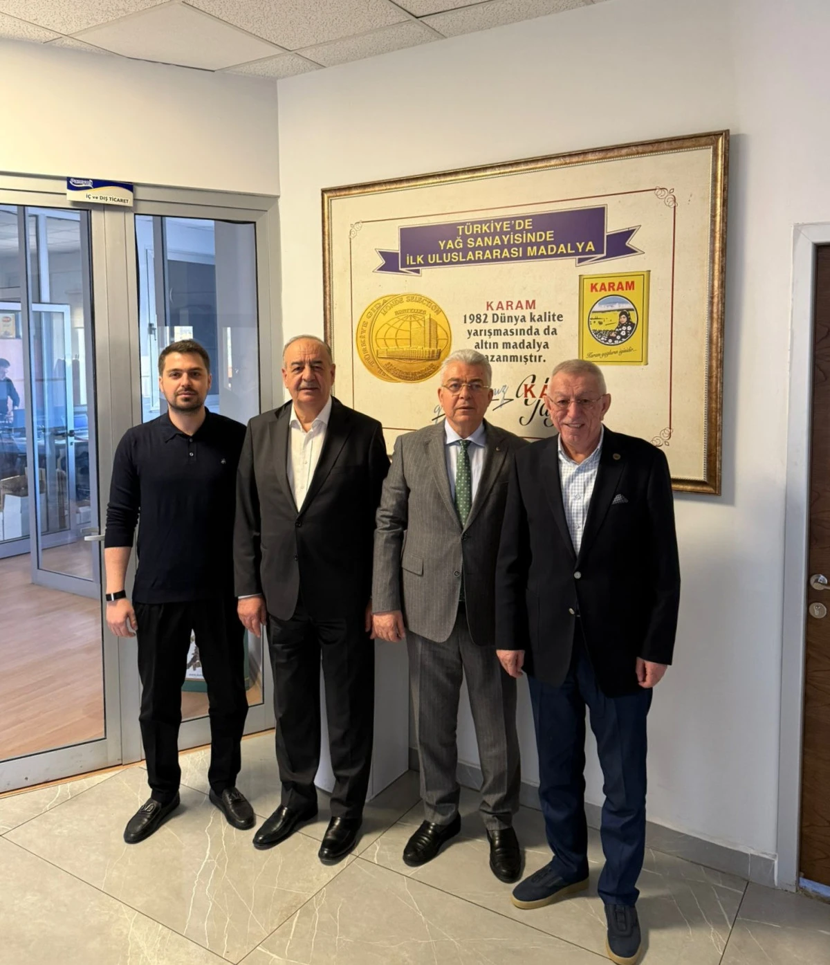 NTO Başkanı &Ouml;zyurt, Camianın Duayen İsimlerini Ağırladı