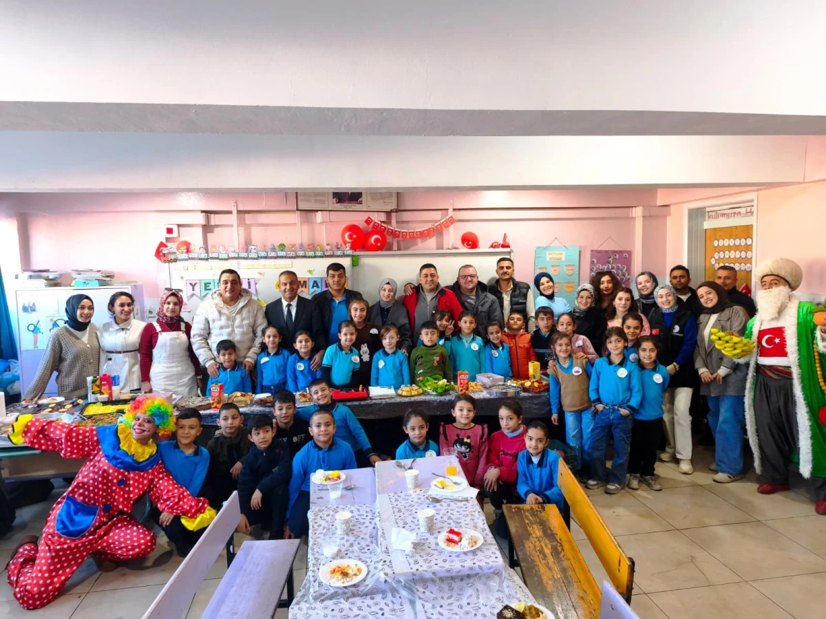 Şahinbey İl&ccedil;e Mill&icirc; Eğitim M&uuml;d&uuml;rl&uuml;ğ&uuml; Sosyal Sorumluluk &Ccedil;alışmalarına Destek Verdi