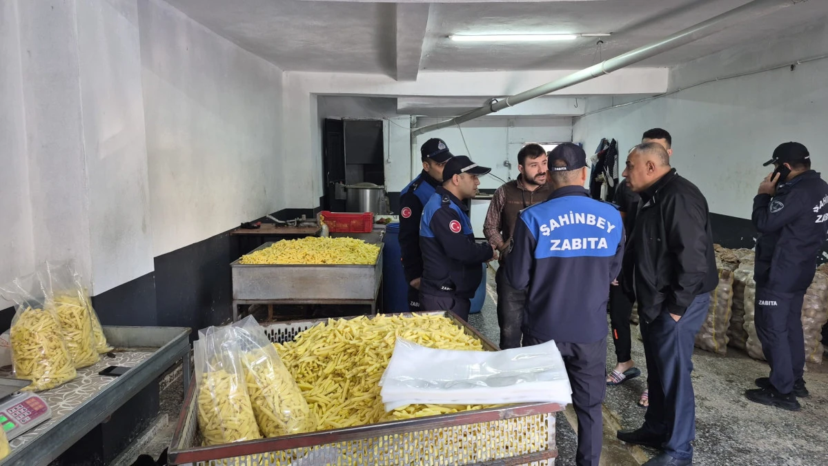 Şahinbey&rsquo;de Denetim Sonucu 600 Kilo Cips İmha Edildi