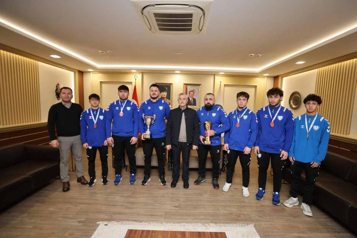 Şahinbey&rsquo;in Şampiyonları T&uuml;rkiye&rsquo;ye Damga Vurdu