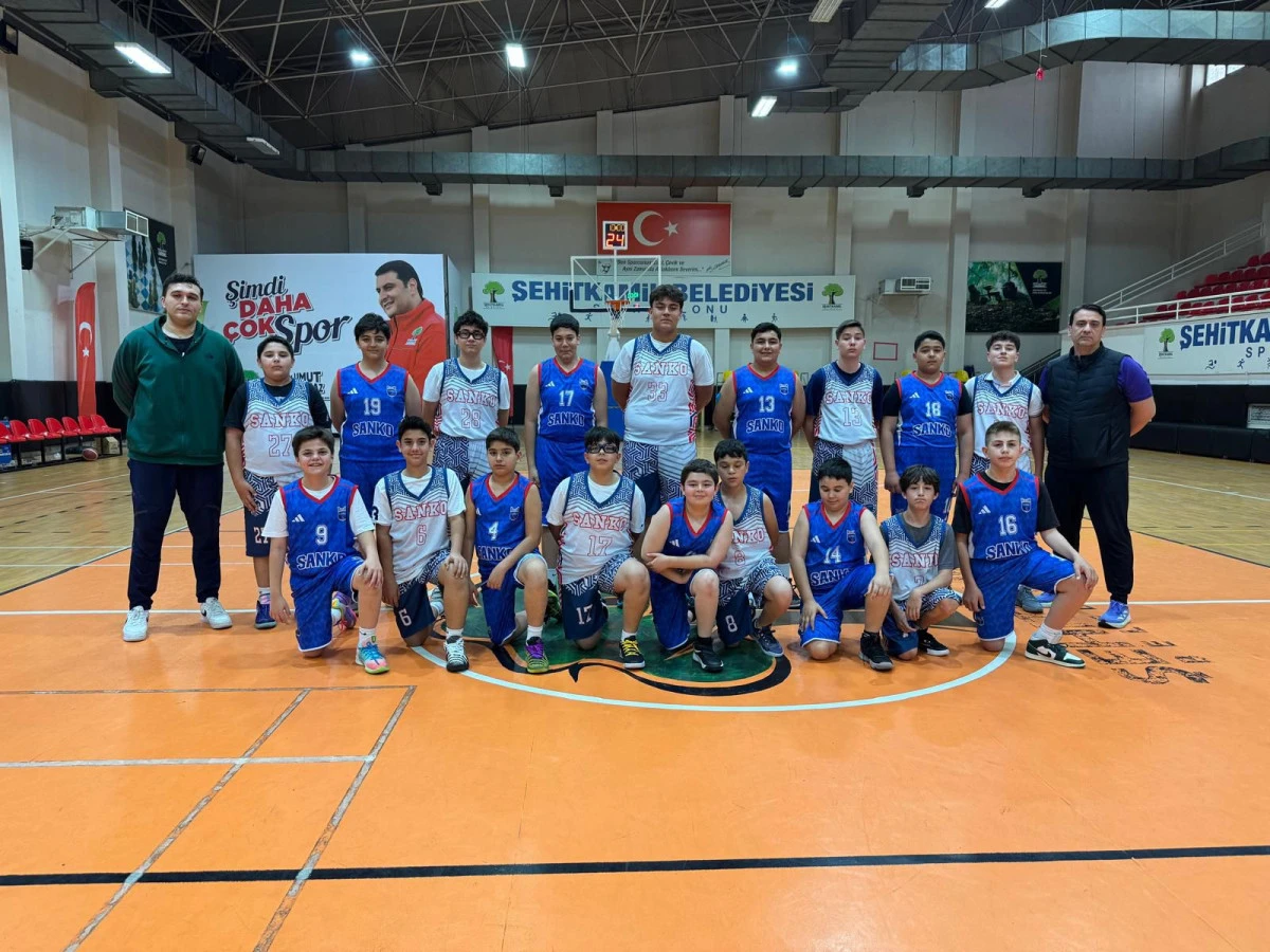 SANKO Okulları&rsquo;ndan Basketbolda Şampiyonluk Gururu