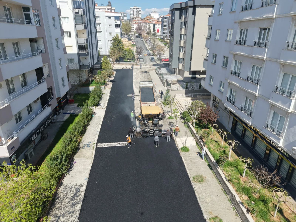 Şehitkamil&rsquo;de Altyapı ve Yol &Ccedil;alışmaları Hız Kesmiyor