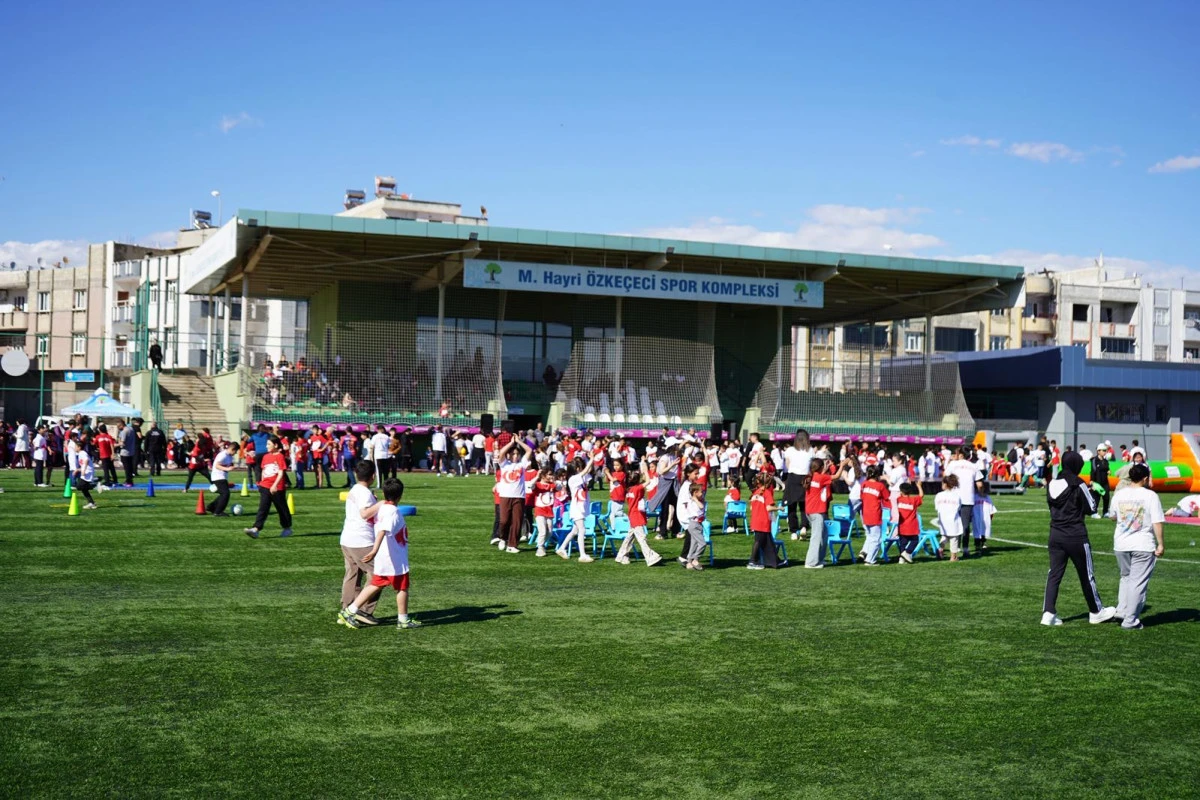 ŞEHİTKAMİL&rsquo;DE &ldquo;SPOR ŞENLİĞİ&rdquo;NE YOĞUN İLGİ