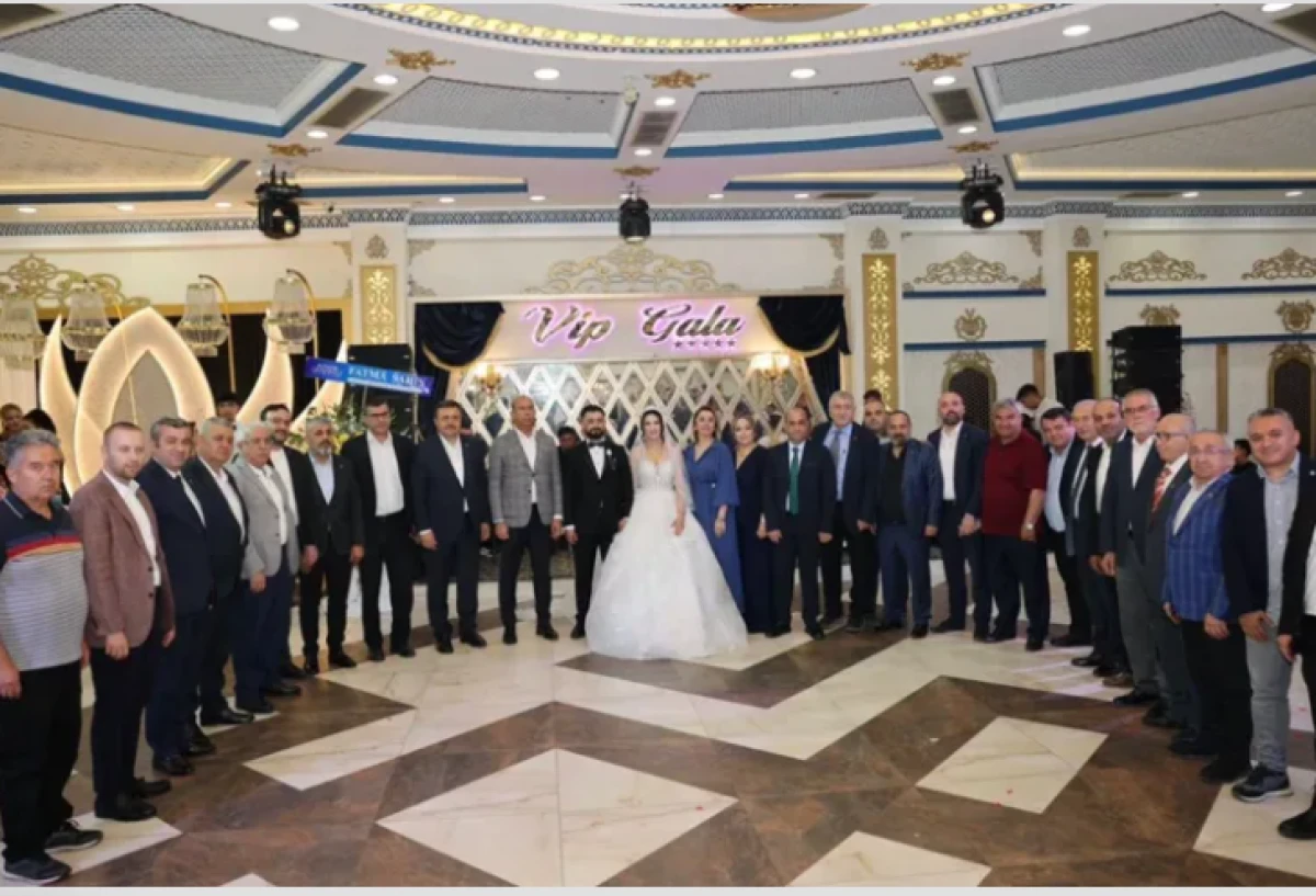 Siyaset ve Medya Dünyası Bu Düğünde Buluştu