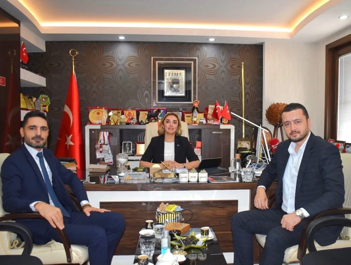Timurlar Sigorta’dan Uluslararası Gazeteciler Cemiyeti Temsilcisi Aslı Aslan Emektar’a Ziyaret