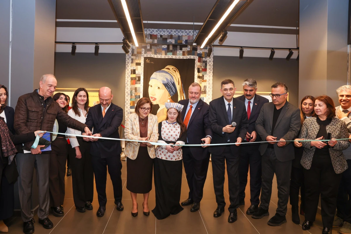 T&uuml;rkiye ile Hollanda arasındaki 400 yıllık dostluk sergiyle anlatılıyor