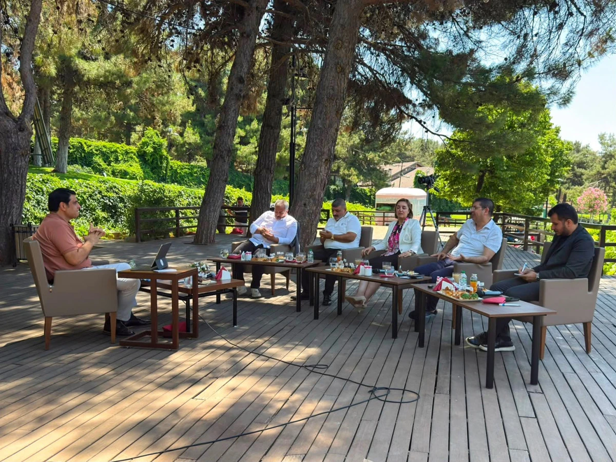 Umut Yılmaz Merak Edilen T&uuml;m Soruları Yanıtladı