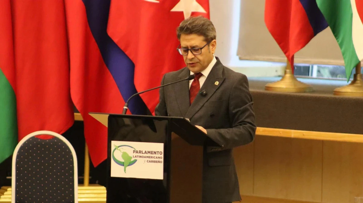 Venezuela B&uuml;y&uuml;kel&ccedil;iliği'nden Ali Şahin'e Anlamlı Teşekk&uuml;r